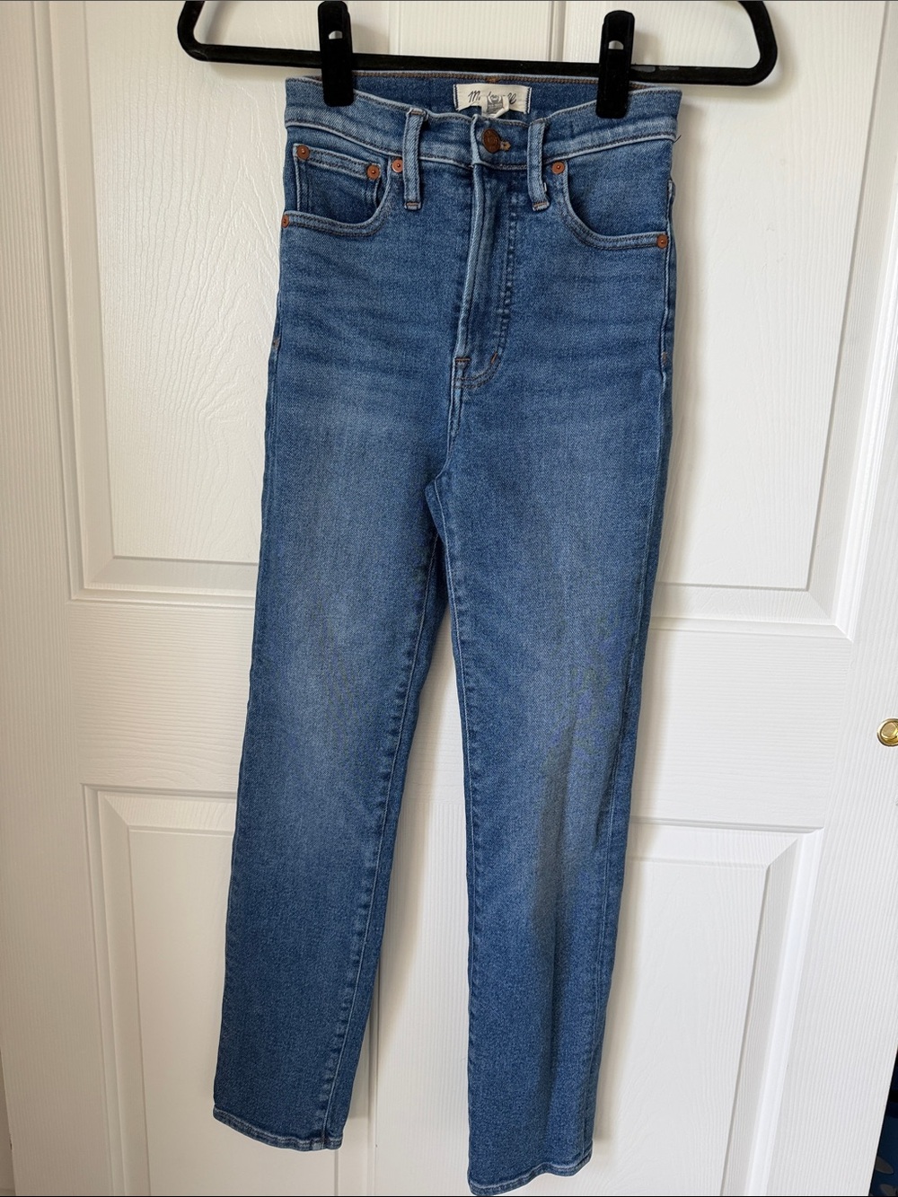 High-Rise Straight Leg Women’s Jeans - Blue